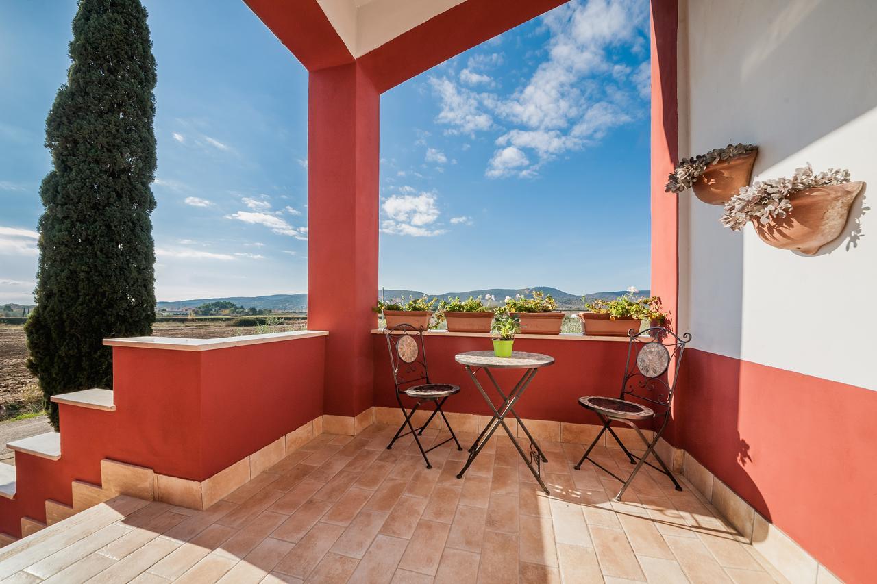 El Molino Agriturismo Фонтебланда Экстерьер фото
